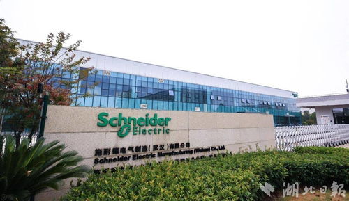 施耐德電氣首次亮相光博會(huì)，攜手埃克倫斯電氣助力全球千企減碳50%